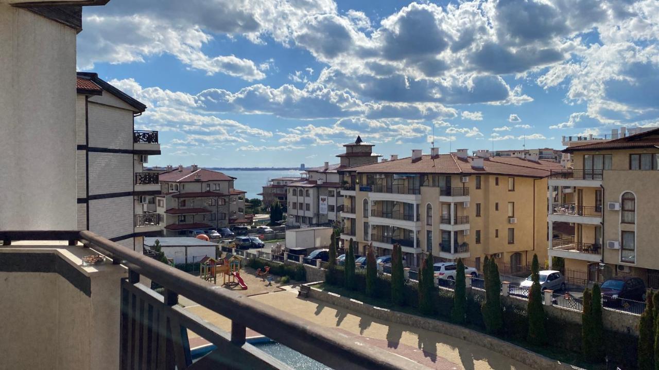Royal Palm Studio With Seaview Sveti Vlas Dış mekan fotoğraf